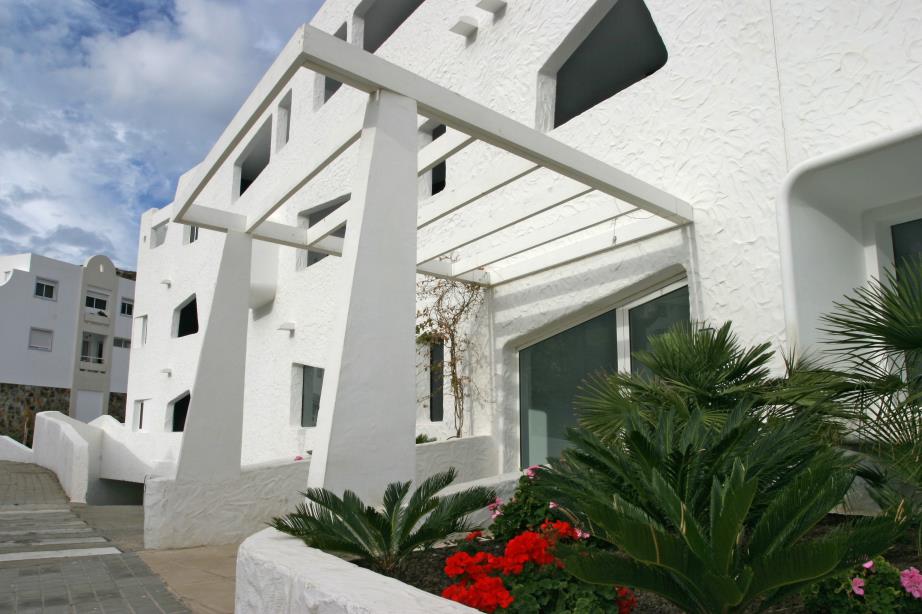 Weddings in overseas property boost?