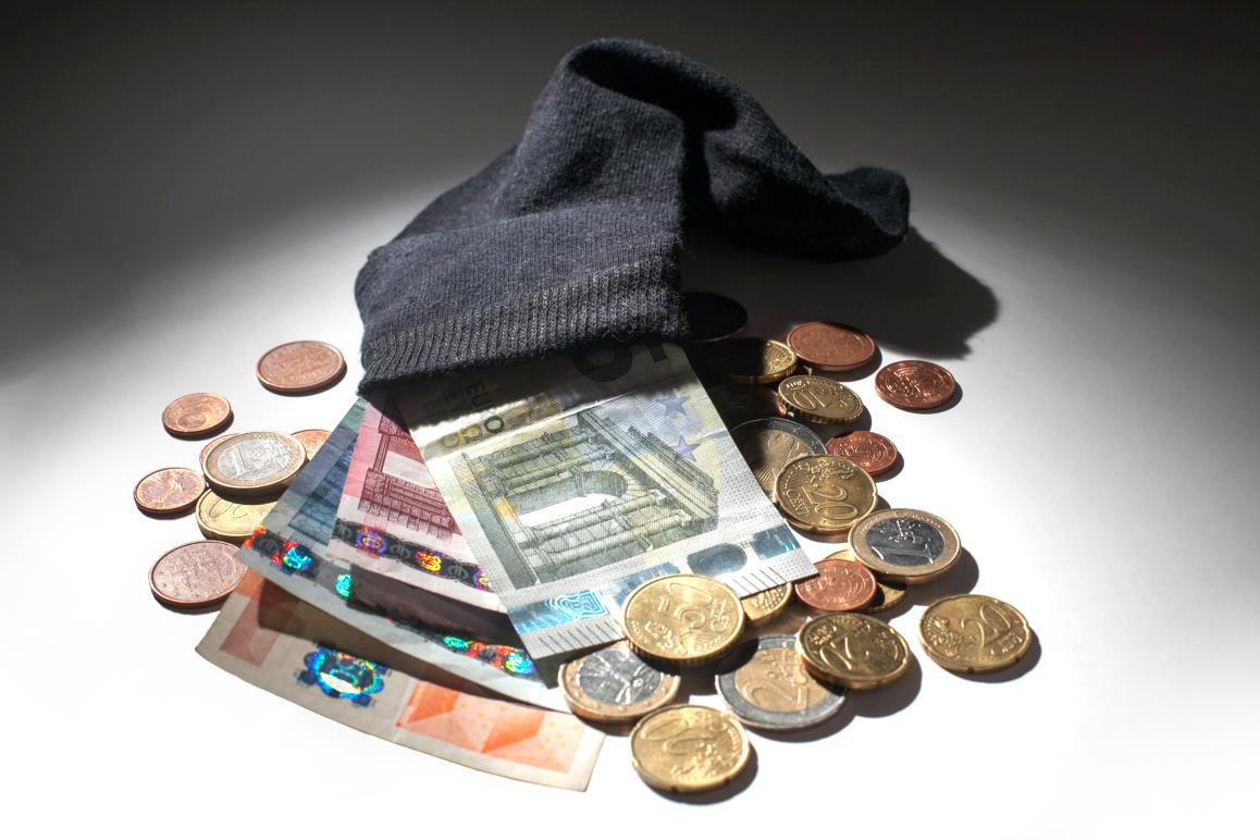 ECB announces euro interest cut