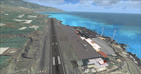 New flights may boost Canary Islands