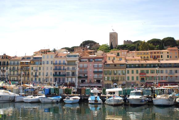 Now is good for French property, says expert