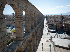 Spanish property prices 'will fall as banks sell assets'
